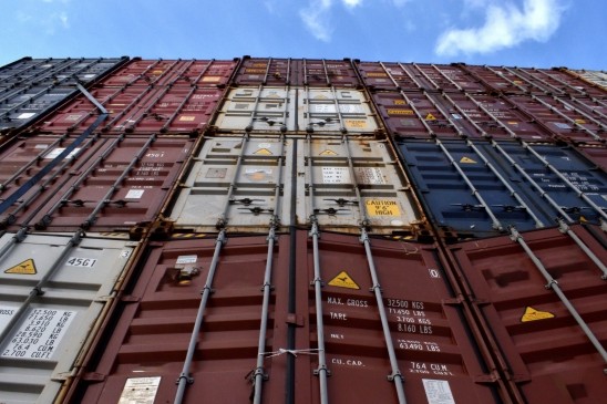 北海道からの輸送なら日新運輸工業にご相談ください